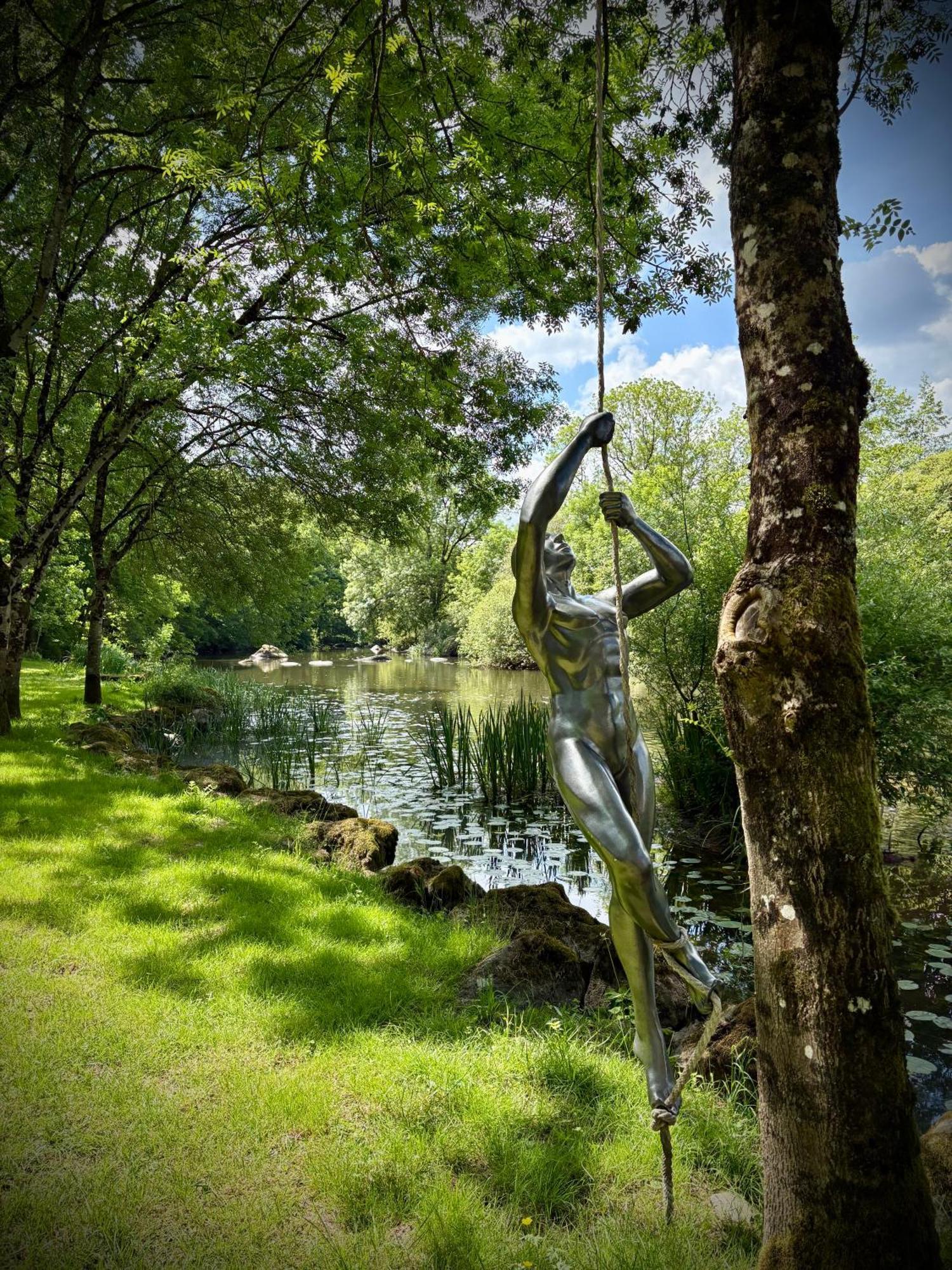 Le Moulin Du Guy, Proche Du Puy Dufou Panzió Chanverrie Kültér fotó